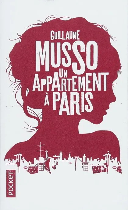 UN APPARTEMENT A PARIS