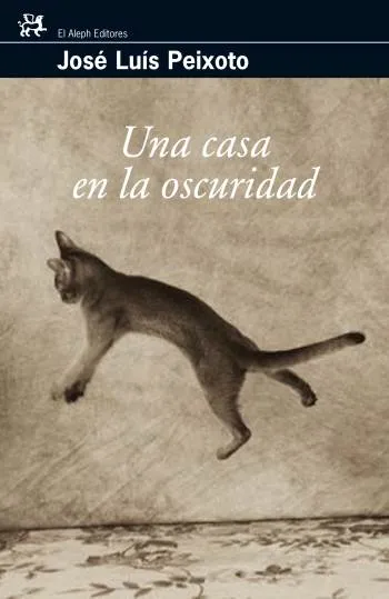Una casa en la oscuridad