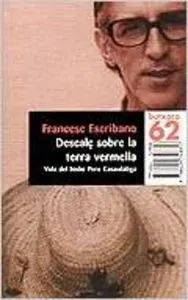 Descalç sobre la terra vermella.