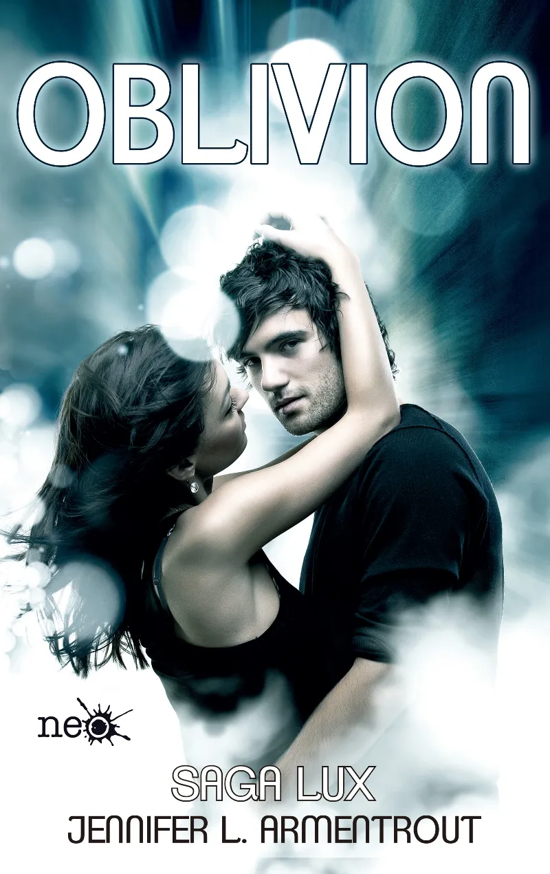 OBLIVION -SAGA LUX- PRIMER VOLUMEN DESDE EL PUNTO DE VISTA DE DAEMON BLACK