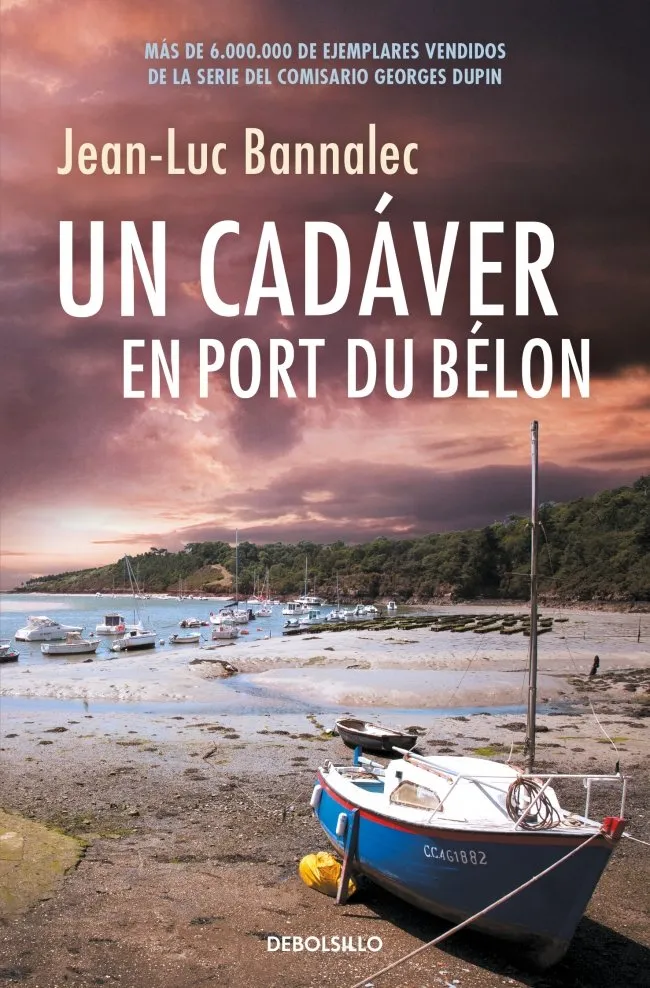 UN CADAVER EN PORT DU BELON