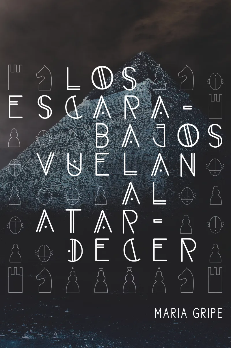 ESCARABAJOS VUELAN AL ATARDECER
