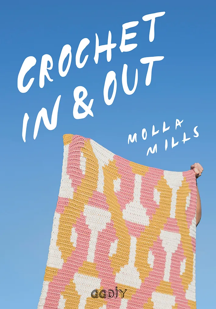 CROCHET IN OUT