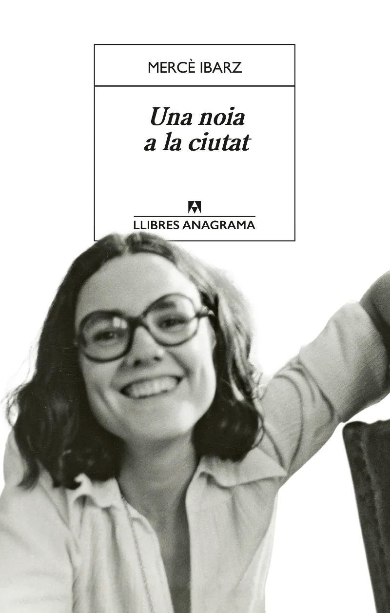UNA NOIA A LA CIUTAT