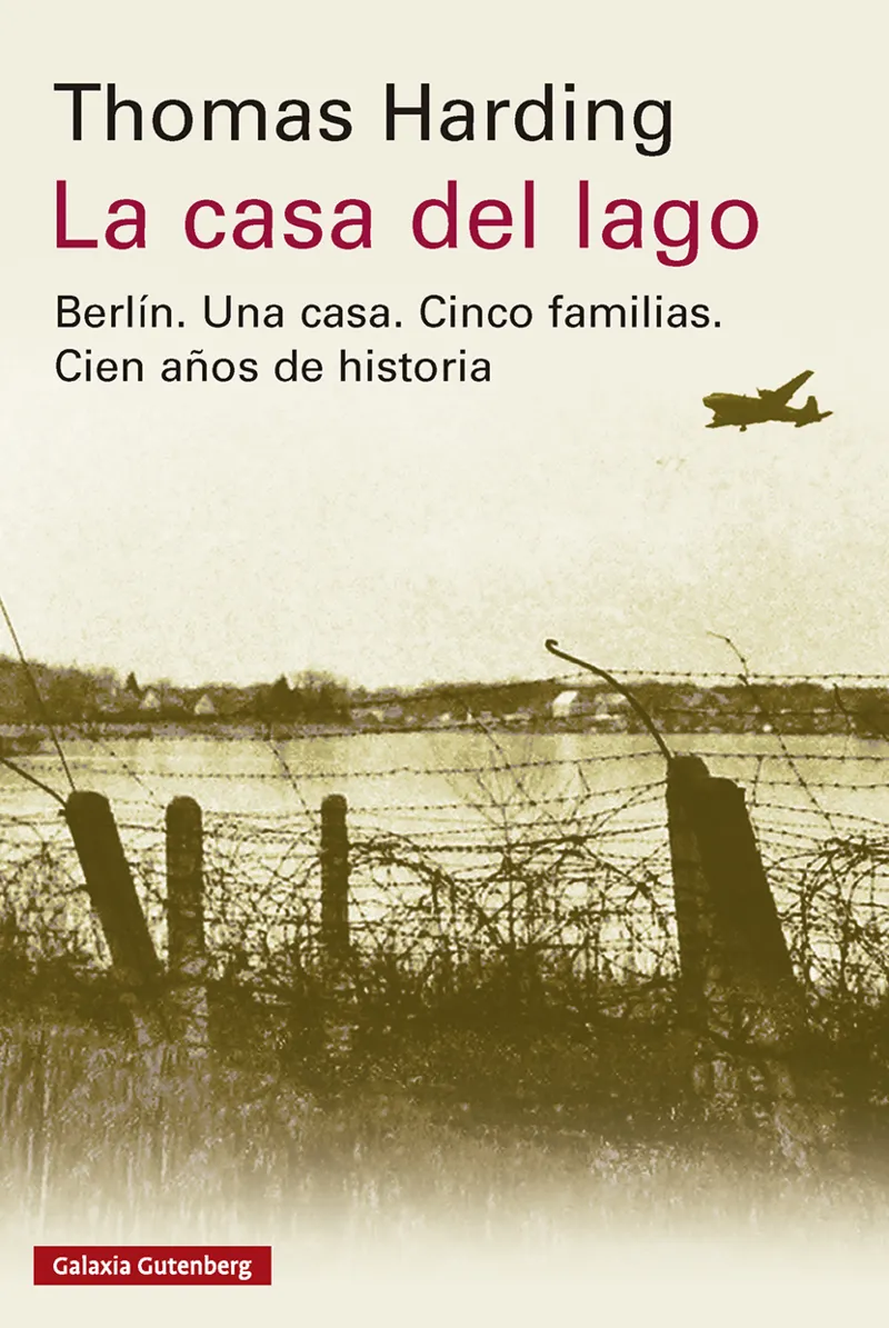 LA CASA DEL LAGO