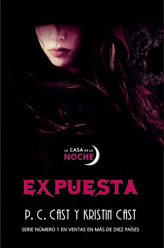 EXPUESTA -LA CASA NOCHE DE LA 11-