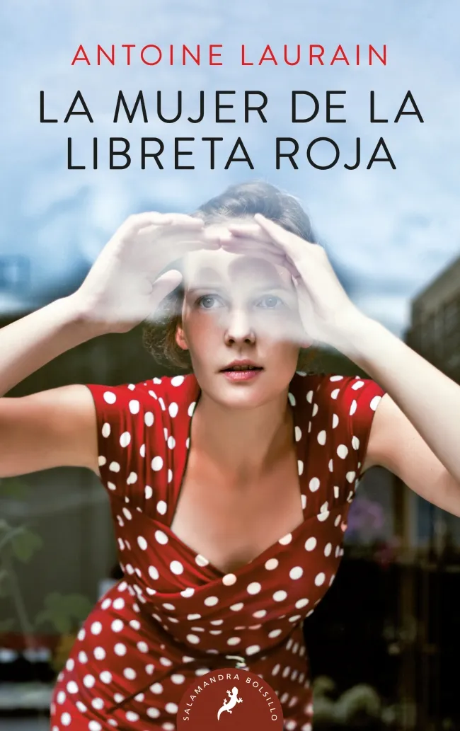 MUJER DE LA LIBRETA ROJA, LA